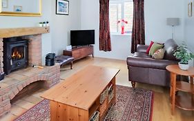 Erskine Cottage
